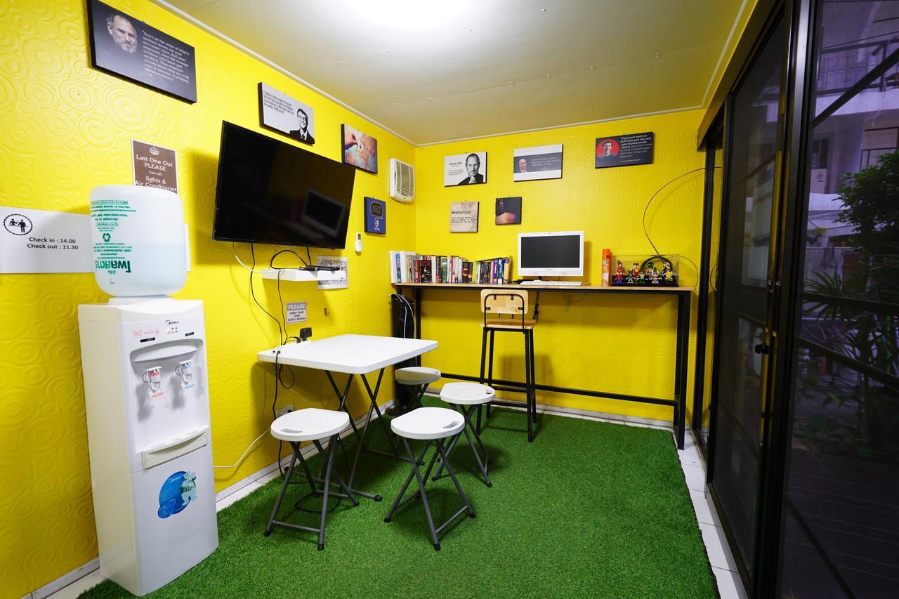 At Box Hostel Chiang Mai Dış mekan fotoğraf
